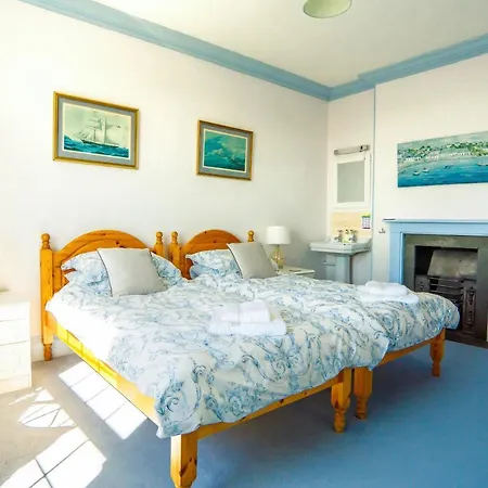 Ivy House Cornwall 3* Сент-Остел