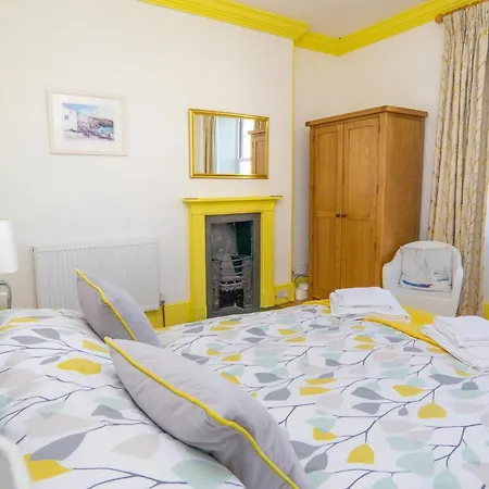 Ivy House Cornwall Отель типа 