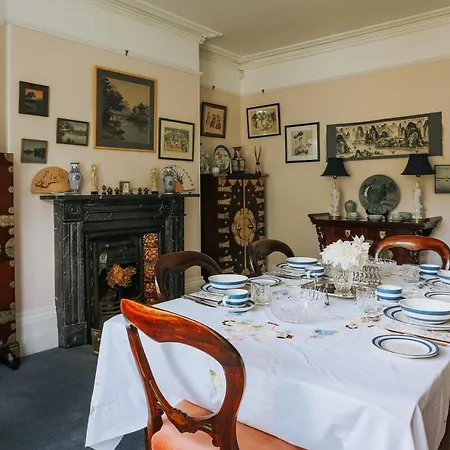 Ivy House Cornwall Отель типа 